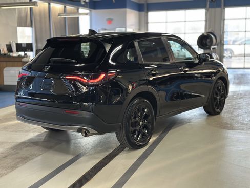 Used 2024 Honda HR-V Sport image 4