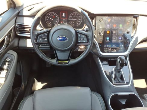 Certified 2025 Subaru Outback Onyx Edition AWD/4WD image 31
