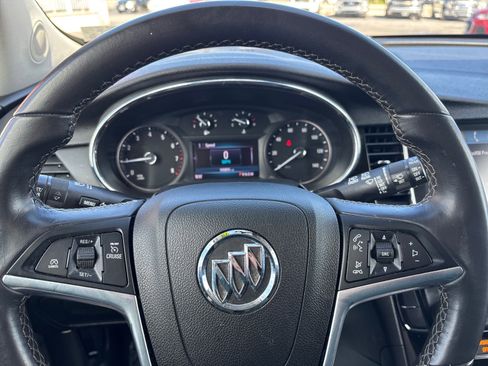 Used 2020 Buick Encore Preferred image 21