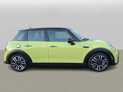 Certified 2023 MINI Cooper S image 4