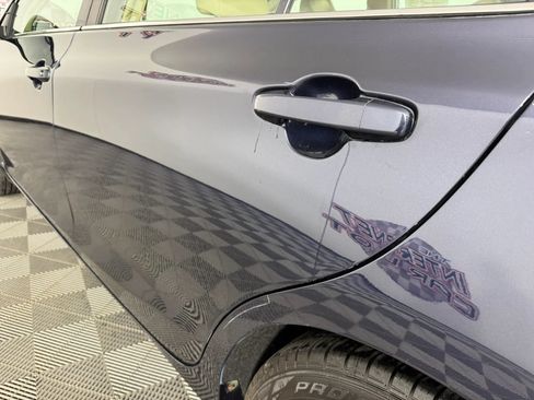 Used 2017 Toyota Camry LE FWD image 22