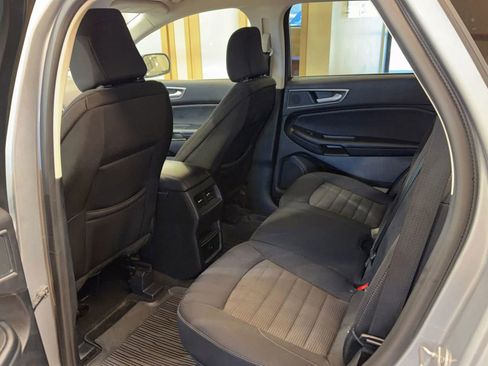 Used 2024 Ford Edge SEL w/ Cold Weather Package image 12