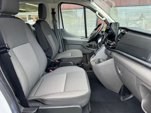 Used 2024 Ford Transit 350 XLT RWD image 18