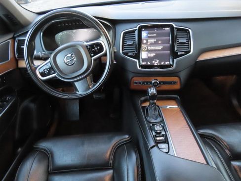 Used 2018 Volvo XC90 T6 Inscription w/ Convenience Package AWD/4WD image 12