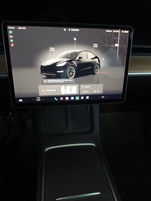 Used 2023 Tesla Model Y Long Range AWD/4WD image 28
