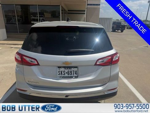 Used 2021 Chevrolet Equinox LT image 4