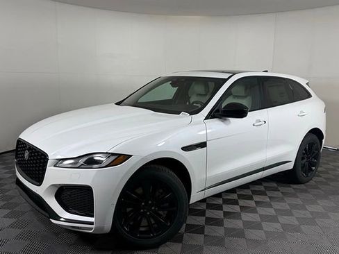 Used 2026 Jaguar F-PACE R-Dynamic S image 1