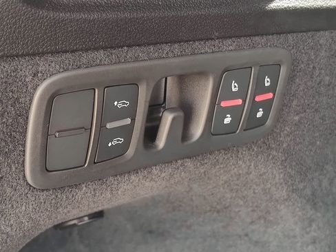 Used 2025 Audi Q7 3.0T Premium Plus w/ Premium Plus Package image 9