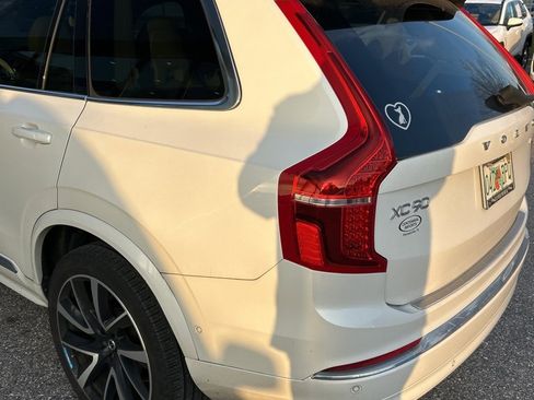 Used 2023 Volvo XC90 B6 Plus w/ Protection Package Premier image 14