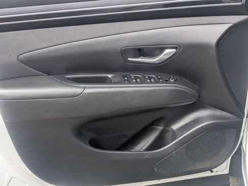 Used 2023 Hyundai Tucson SEL w/ Convenience Package AWD/4WD image 11