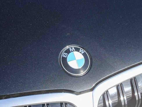 New 2026 BMW 330i Sedan w/ Premium Package image 11