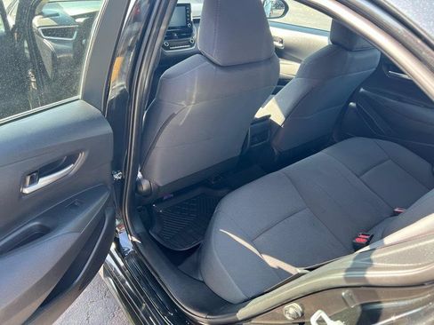 Used 2020 Toyota Corolla LE FWD image 14