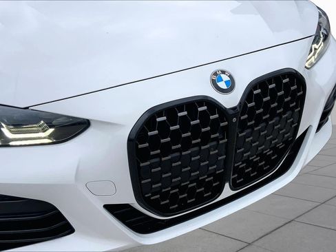 Used 2022 BMW M440i Coupe w/ Premium Package RWD image 27