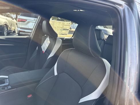 New 2025 Toyota Camry SE w/ Convenience Package FWD image 14