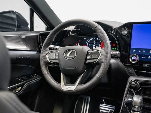 Used 2025 Lexus NX 350 F Sport AWD/4WD image 15