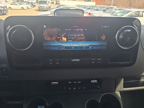 New 2025 Mercedes-Benz Sprinter 3500 image 18