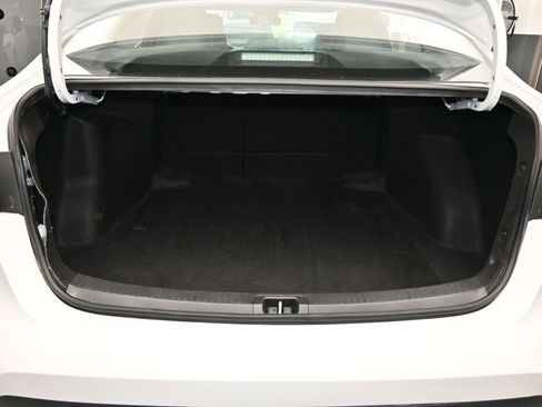 Used 2024 Toyota Corolla LE image 35