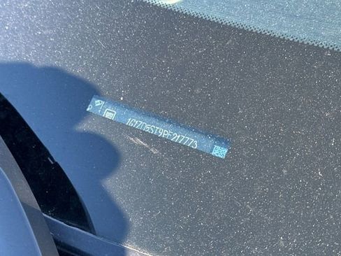 Used 2023 Chevrolet Malibu LT image 8