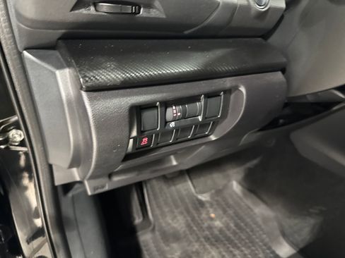 Used 2019 Subaru Impreza 2.0i AWD/4WD image 18