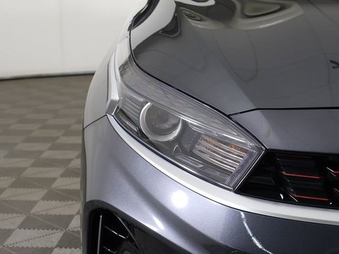 Used 2024 Kia Forte GT-Line image 12