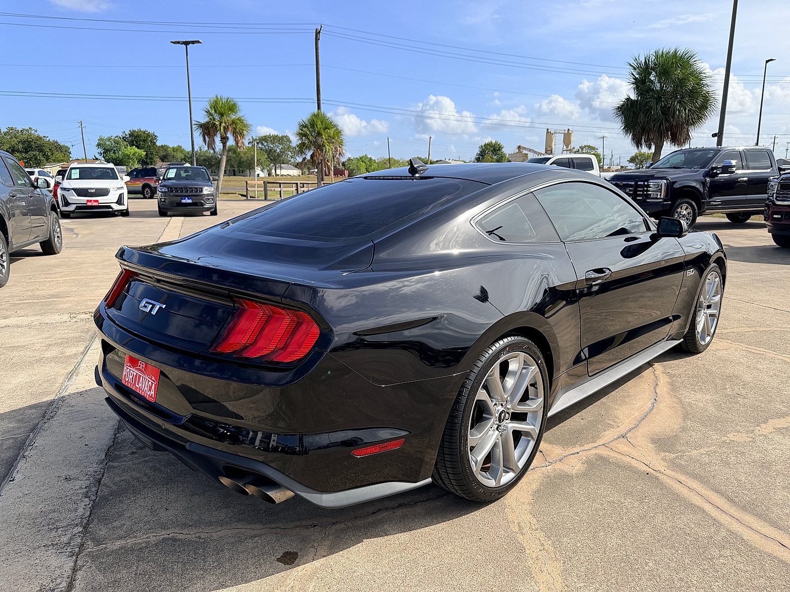 Used 2023 Ford Mustang GT Premium w/ Equipment Group 401A RWD image 7