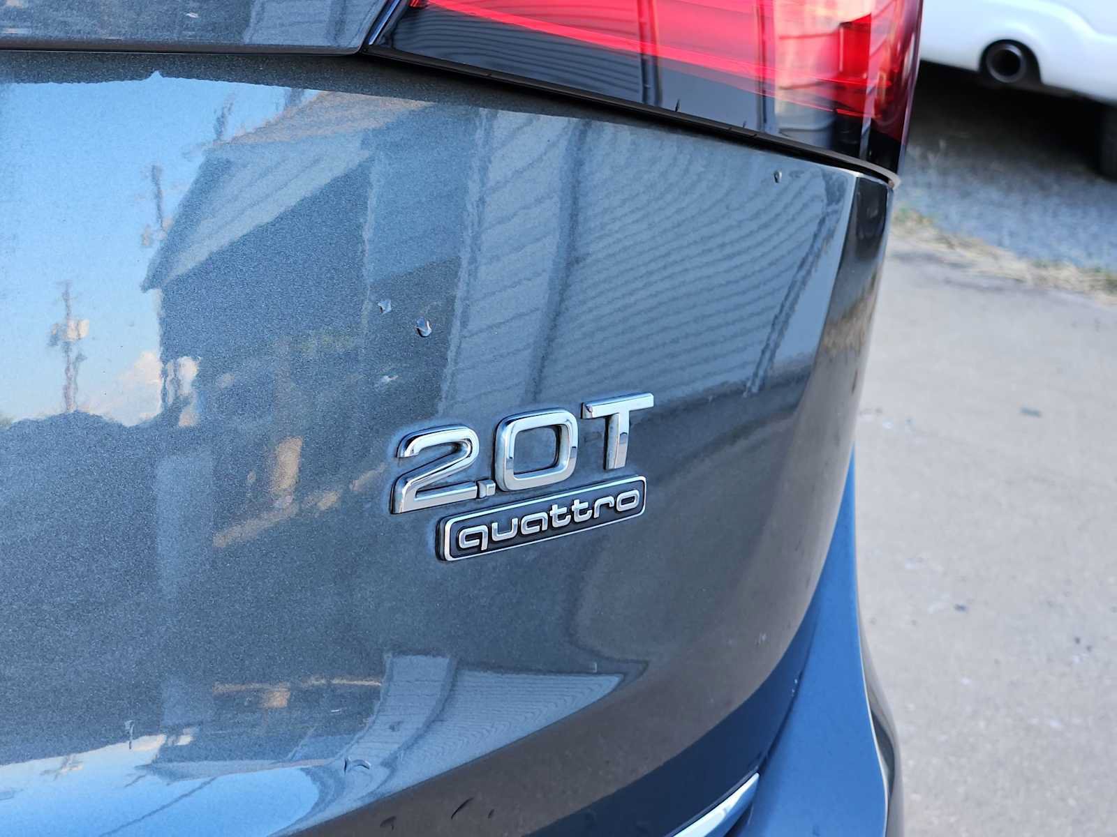 Used 2017 Audi Q5 2.0T Premium AWD/4WD image 9