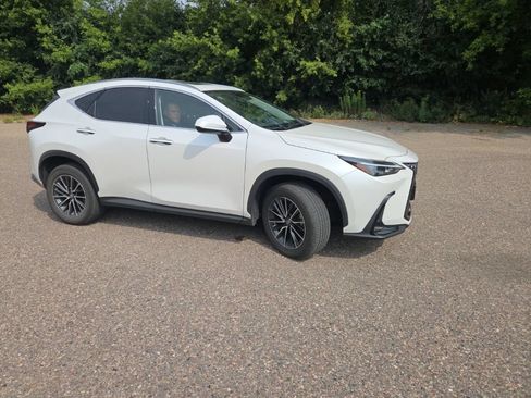 Used 2024 Lexus NX 350h AWD image 24