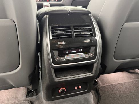 Used 2025 BMW XM AWD/4WD image 36