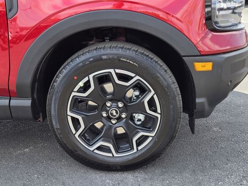 New 2026 Ford Bronco Sport Outer Banks w/ Outer Banks Tech Package+ AWD/4WD image 5