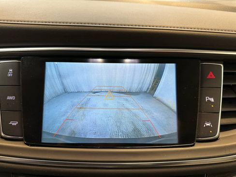 Used 2018 Buick Enclave Premium w/ Experience Buick Package image 27