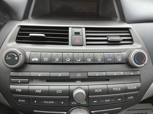 Used 2012 Honda Accord LX image 23