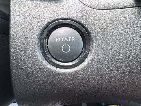 Used 2025 Toyota Camry LE w/ Convenience Package FWD image 20