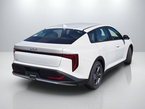New 2026 Kia K4 LXS image 6