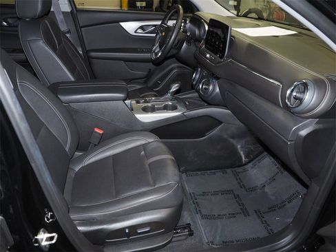 Used 2023 Chevrolet Blazer LT w/ Sound & Technology Package image 15