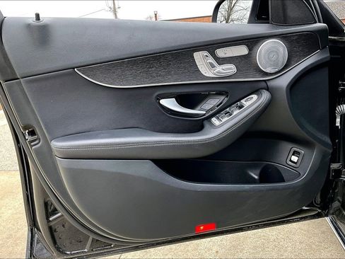 Used 2021 Mercedes-Benz C 300 4MATIC Sedan image 12