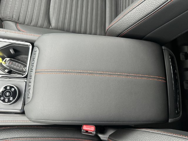 New 2026 Nissan Pathfinder Rock Creek AWD/4WD image 31