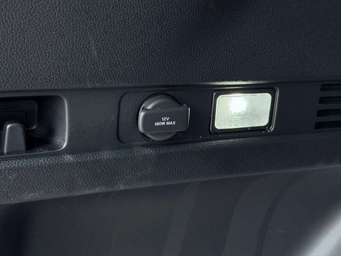 Used 2024 Honda CR-V EX-L image 12