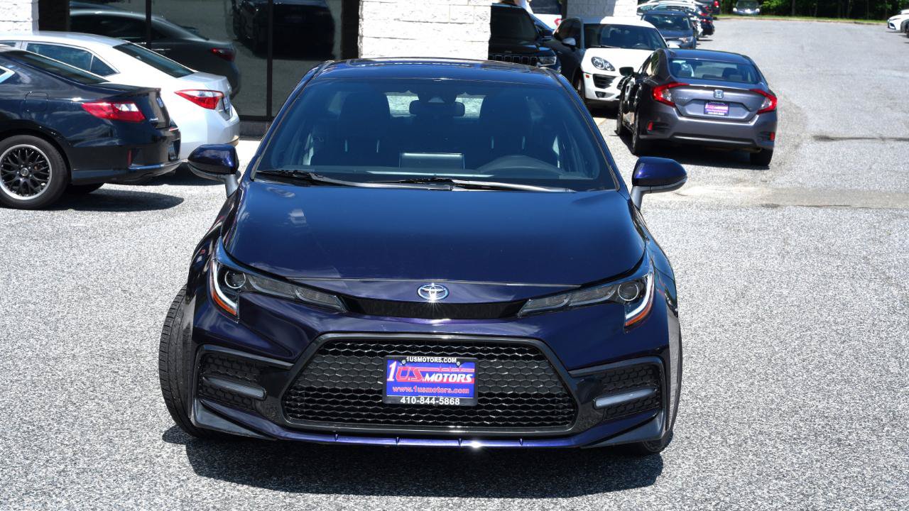 Used 2022 Toyota Corolla SE w/ SE Premium Package FWD image 2