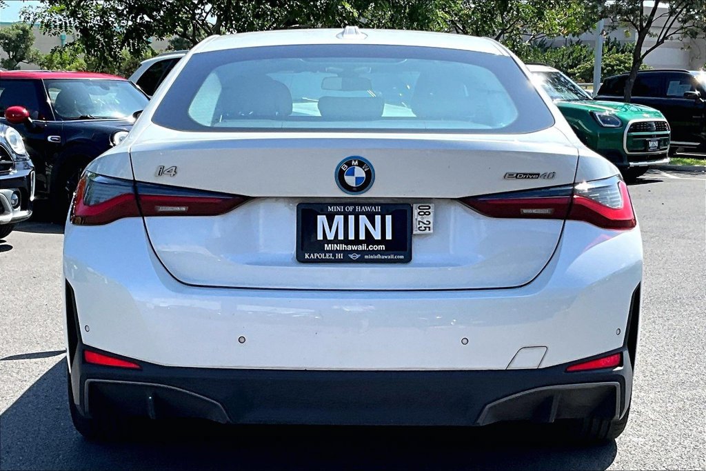 Used 2023 BMW i4 eDrive40 w/ Premium Package RWD image 4