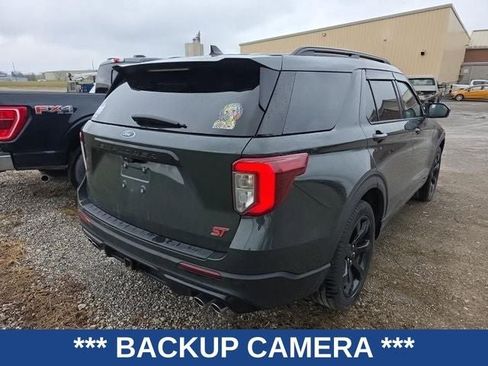 Used 2022 Ford Explorer ST w/ ST Street Pack image 4