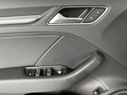 Used 2017 Audi A3 e-tron Prestige w/ Prestige Package image 10