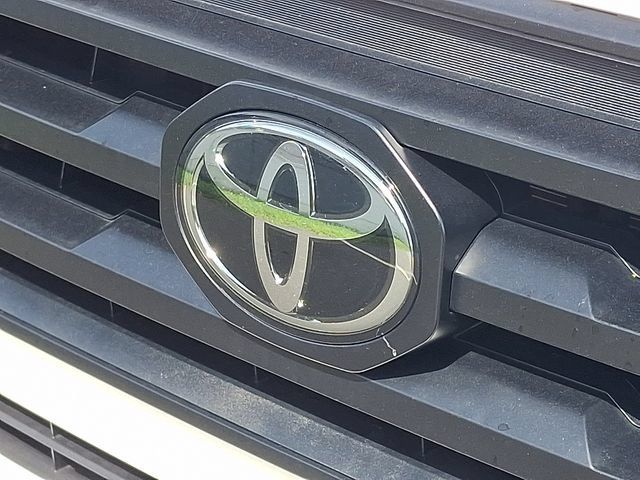 Used 2023 Toyota Tacoma SR AWD/4WD image 30