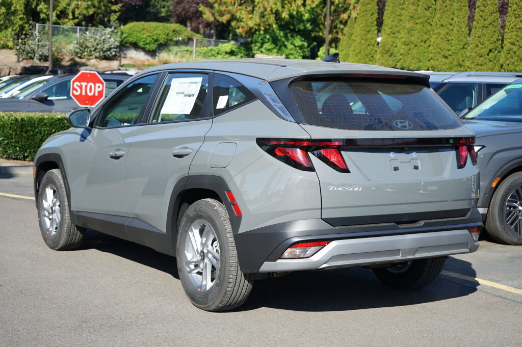 New 2026 Hyundai Tucson SE FWD image 8