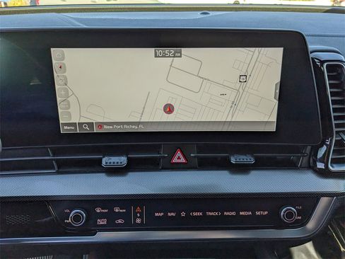 Certified 2025 Kia Sportage SX Prestige image 26