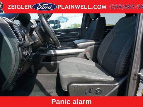 Used 2021 RAM 1500 Big Horn AWD/4WD image 16