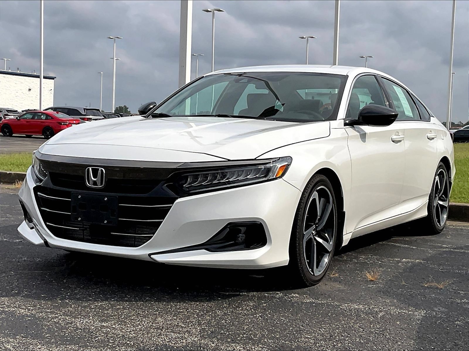 Used 2022 Honda Accord Sport image 4