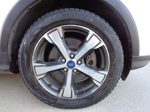 Used 2018 Ford Escape SEL w/ Ford Safe & Smart Package AWD/4WD image 8