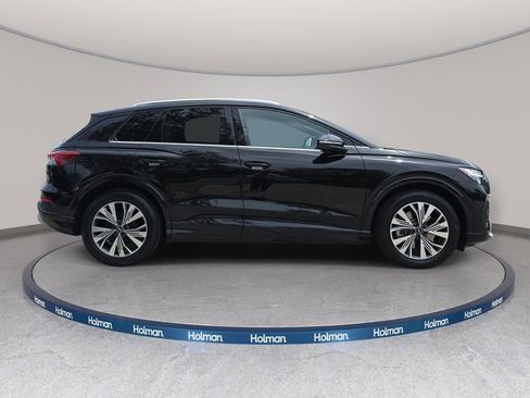 Certified 2023 Audi Q4 e-tron Premium Plus w/ Premium Plus RWD image 4