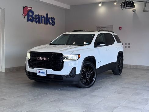 Certified 2023 GMC Acadia SLT w/ Elevation Edition image 2