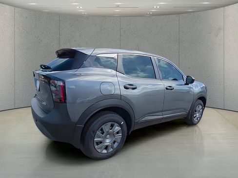 Used 2026 Nissan Kicks S w/ Charging Package FWD image 9